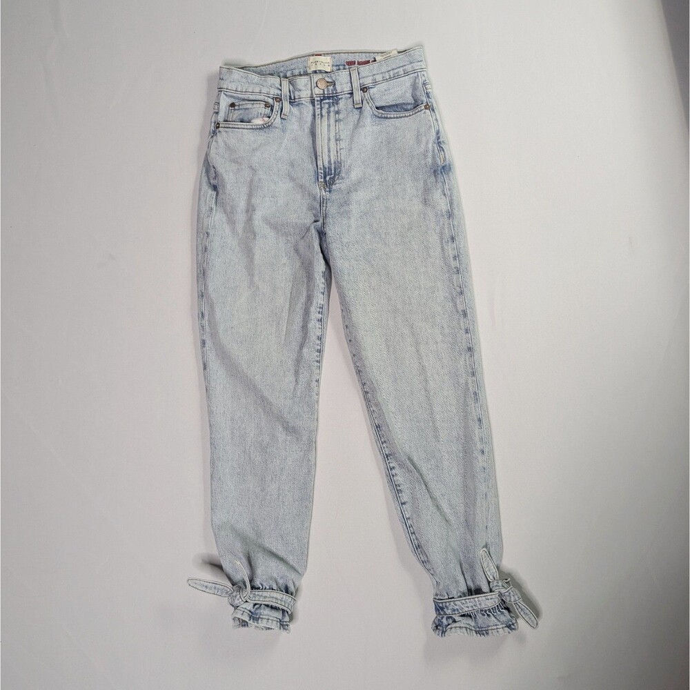 Alice + Olivia High Rise Elastic Ankle Tie Jeans Light Wash Blue Denim Size 28